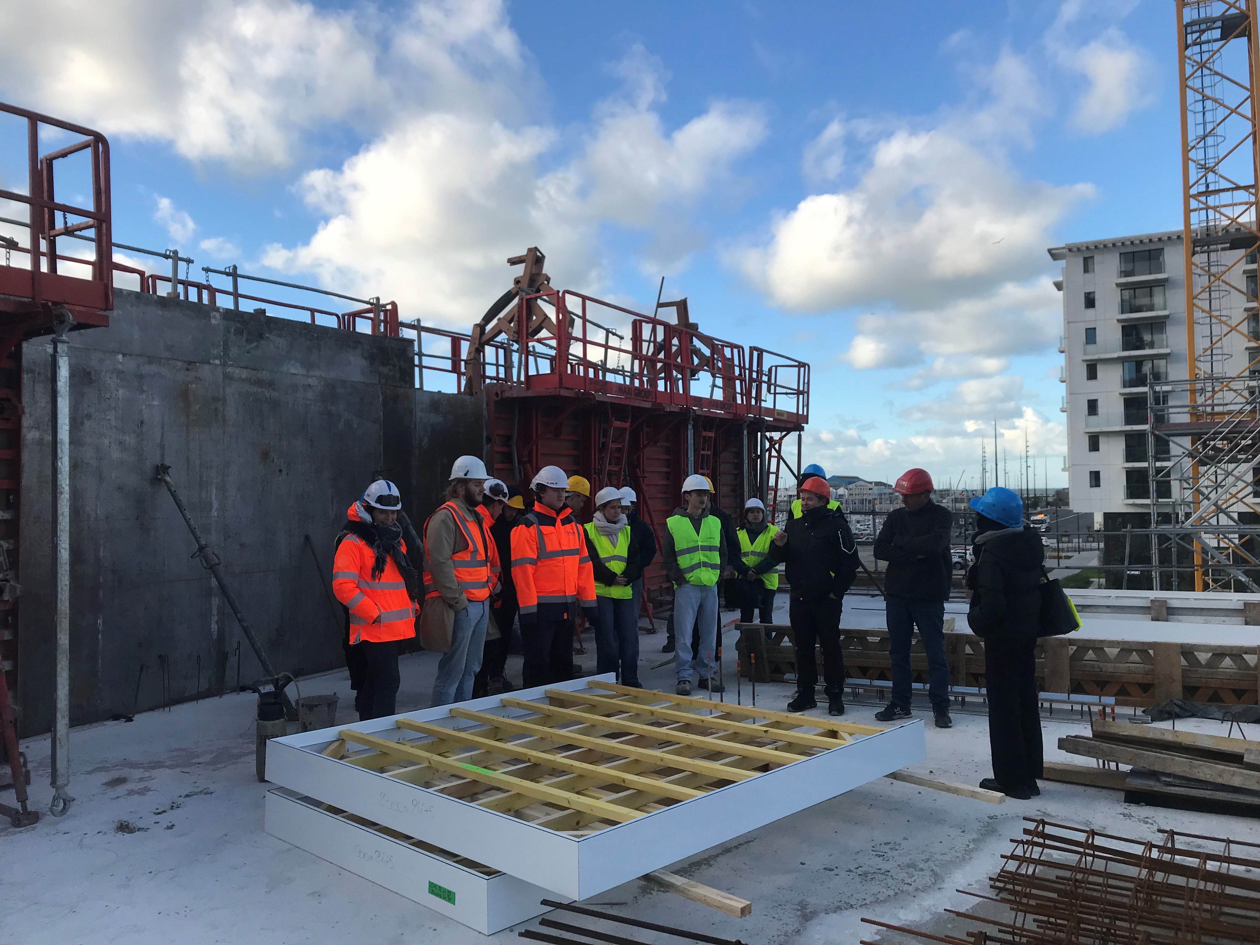 Visite du lycée Mariette sur le chantier du Lilas